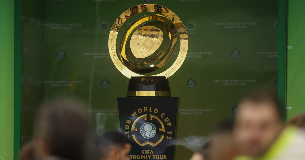 Il trofeo del Mondiale per Club (Photo by Miguel Schincariol/Getty Images)